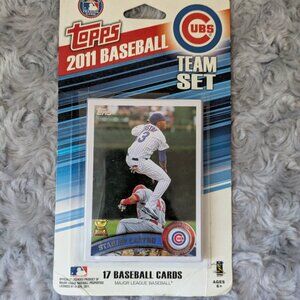 2011 Topps Chicago Cubs Team Set of 17 including Starlin Castro NEW IN PACKAGE